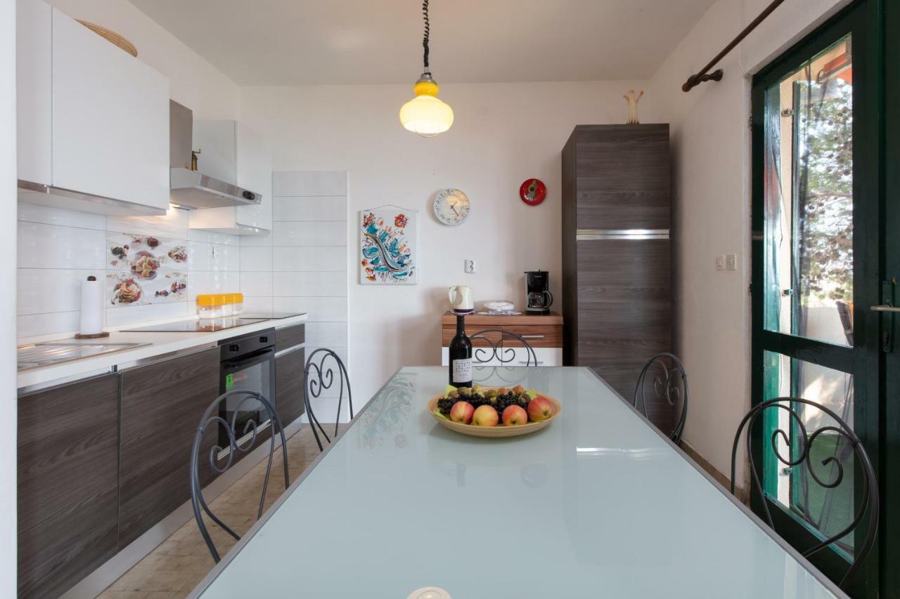 Holiday Home Barbara Trogir Extérieur photo