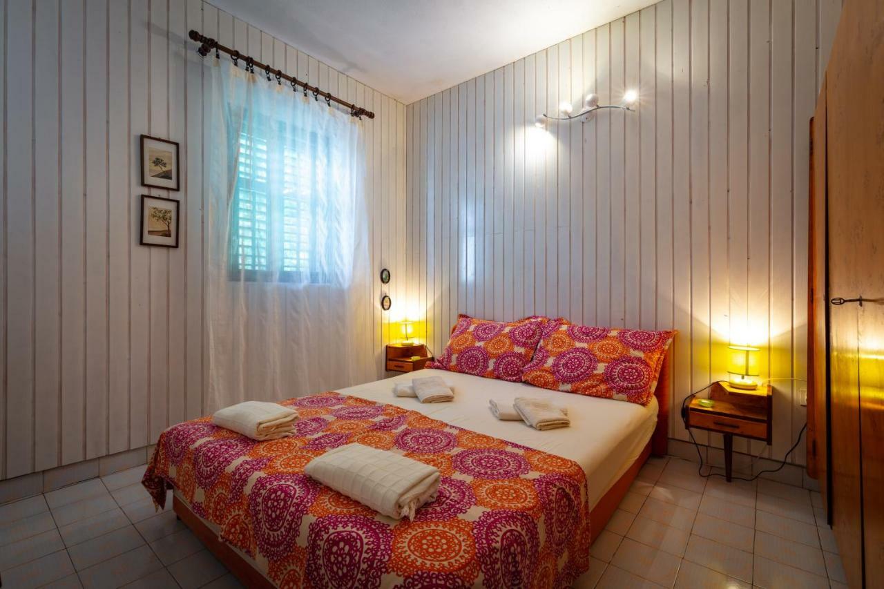 Holiday Home Barbara Trogir Extérieur photo